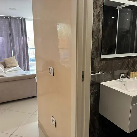 Bonito Playa Fanabe Apartamento *